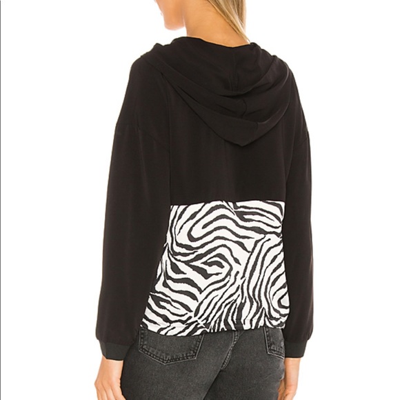 Superdown Tilly Zip Up Jacket NWT Zebra Print - Picture 3 of 8